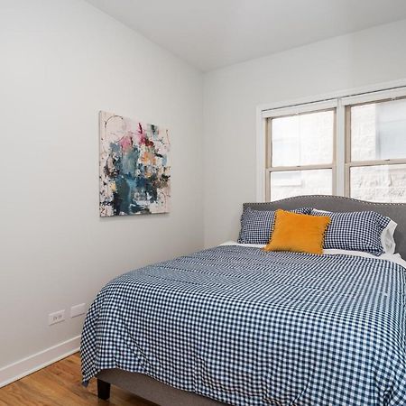 Vibrant And Modern 2-Bedroom Home Near Downtown Chicago Exterior foto